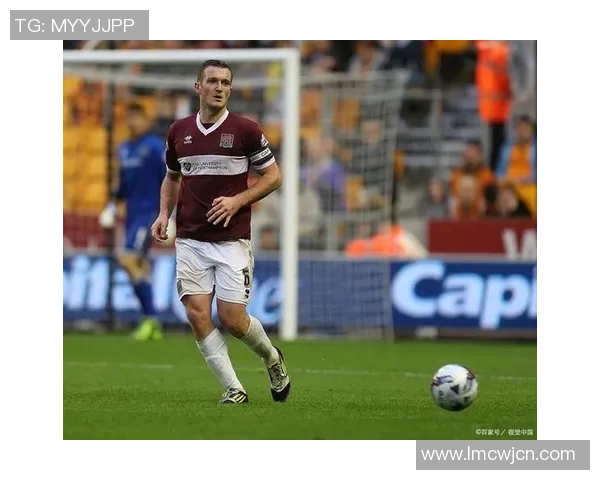 斯托克城与哈德斯菲尔德的激烈对决谁能笑到最后解析比赛前景与关键球员表现 斯托克城与哈德斯菲尔德的激烈对决谁能笑到最后解析比赛前景与关键球员表现