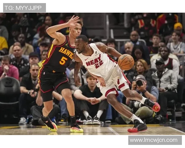 老鹰与灰熊精彩对决比赛录像回顾分析与精彩瞬间分享 老鹰与灰熊精彩对决比赛录像回顾分析与精彩瞬间分享