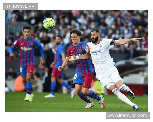 美国全明星篮球队挑战皇马足球队的精彩对决引发全球关注